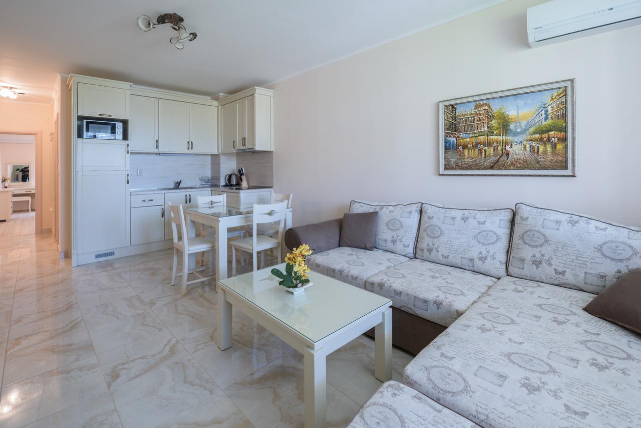 Apartments in Complex Poseidon Nessebar Quarto foto